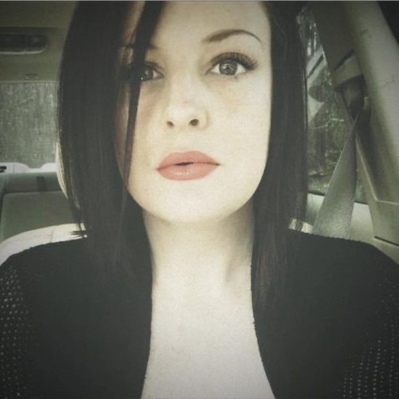 Meet your Posher, Rachel - Picture 1 of 1